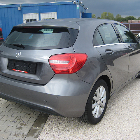 Mercedes-Benz A-Klasse A 180 BlueEfficiency Style 2015/09 EURO6 - 3. kép