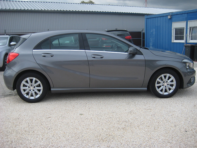 Mercedes-Benz A-Klasse A 180 BlueEfficiency Style 2015/09 EURO6 - 7. kép - TS Hungária Auto Trade Kft., Használtató-kereskedés