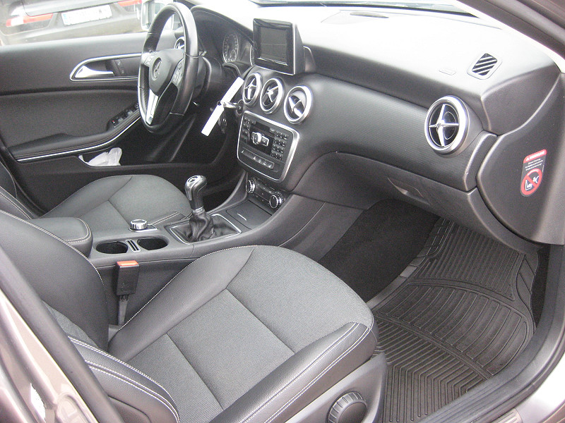 Mercedes-Benz A-Klasse A 180 BlueEfficiency Style 2015/09 EURO6 - 10. kép - TS Hungária Auto Trade Kft., Használtató-kereskedés