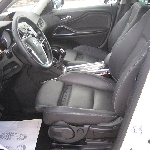 Opel Zafira Tourer 2.0 CDTI Business Innovation 7 személyes 2015/11 Euro6 - 8. kép