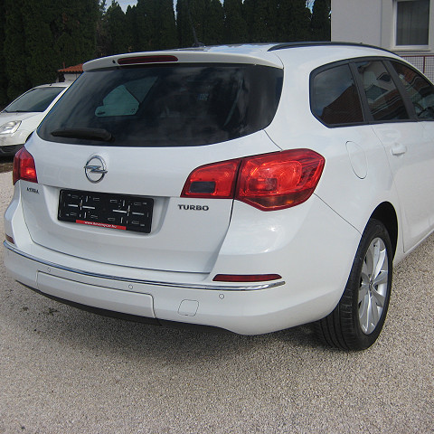 Opel Astra 1.4 Turbo 150 Jahre Opel kombi 2012/12 Euro5 - 6. kép