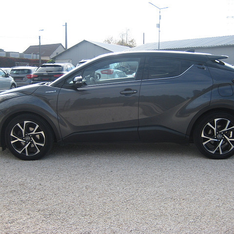 TOYOTA C-HR 1.8 Hybrid Dynamic Comfort LED e-CVT 2018/05 - 6. kép