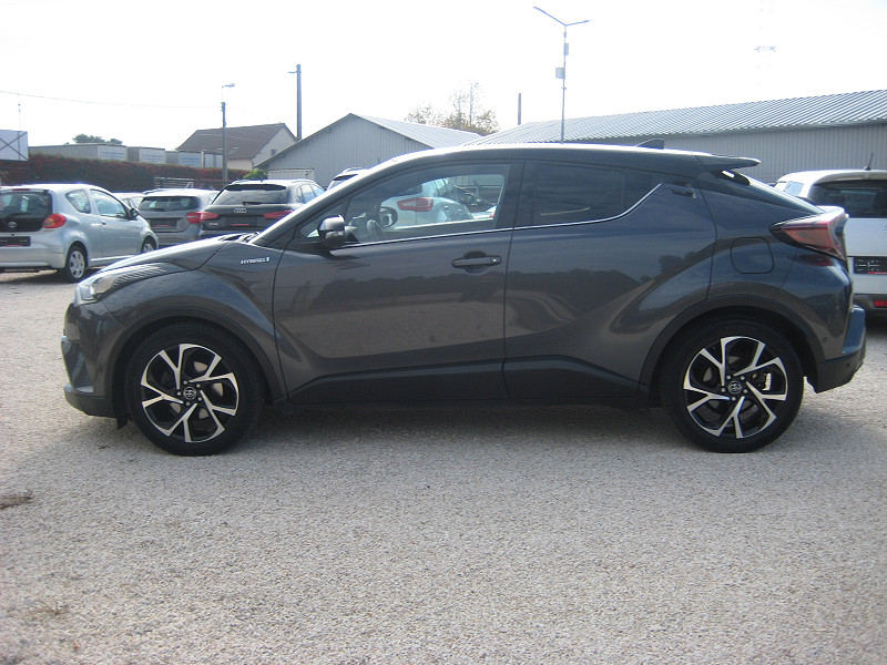 TOYOTA C-HR 1.8 Hybrid Dynamic Comfort LED e-CVT 2018/05 - 7. kép - TS Hungária Auto Trade Kft., Használtató-kereskedés