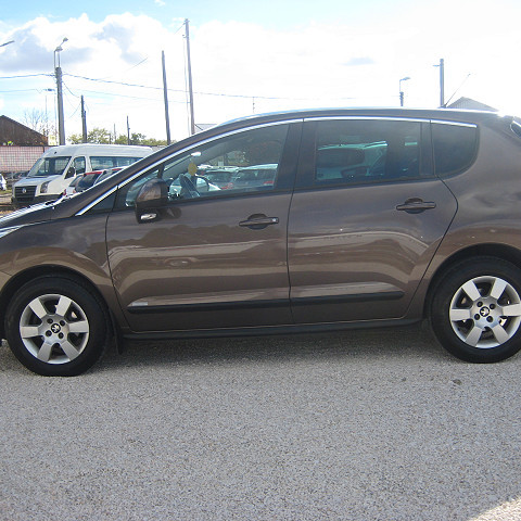 PEUGEOT 3008 1, 6 HDI VONÓHORGOS EURO5 2013/08 - 5. kép