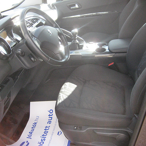 PEUGEOT 3008 1, 6 HDI VONÓHORGOS EURO5 2013/08 - 8. kép
