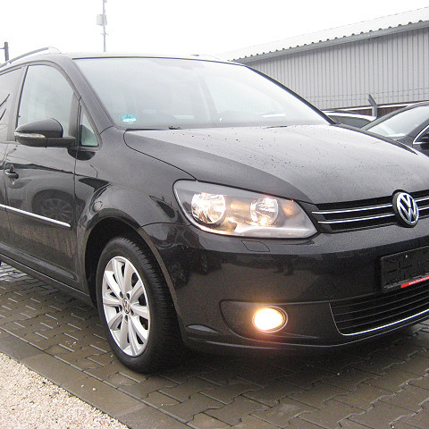 VW TOURAN 1, 4 TSI HIGHLINE DSG 7 SZEMÉLYES 2014/07 EURO5 - 2. kép