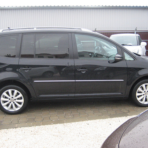 VW TOURAN 1, 4 TSI HIGHLINE DSG 7 SZEMÉLYES 2014/07 EURO5 - 5. kép