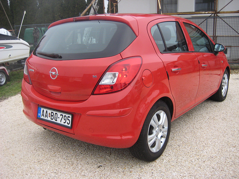 OPEL CORSA 1, 4 BENZINES 90LE 5 AJTÓS KLÍMÁS - 6. kép - TS Hungária Auto Trade Kft., Használtató-kereskedés