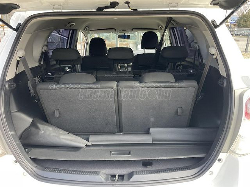 Toyota Verso 1.8 Dynamic automata 7 személyes 2010/02 - 13. kép - TS Hungária Auto Trade Kft., Használtató-kereskedés