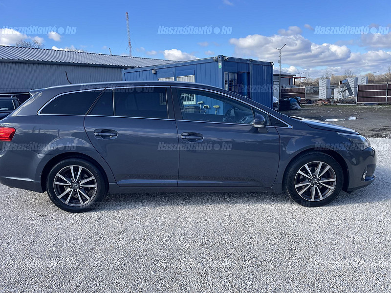 Toyota Avensis 2.0 D-4D Business 2012/04 EURO5 - 6. kép - TS Hungária Auto Trade Kft., Használtató-kereskedés