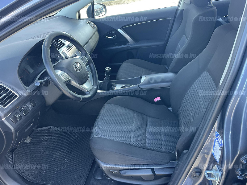 Toyota Avensis 2.0 D-4D Business 2012/04 EURO5 - 9. kép - TS Hungária Auto Trade Kft., Használtató-kereskedés